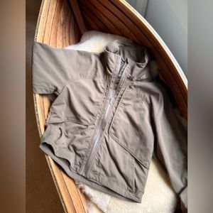 Lululemon Athletica Women’s Lightweight Jacket - Size 8